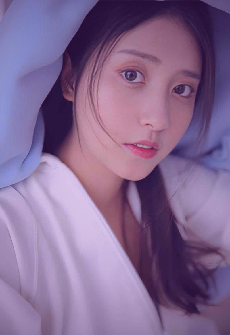 舆情发展曲线示意图：显示热度攀升、三次波峰与最终衰减